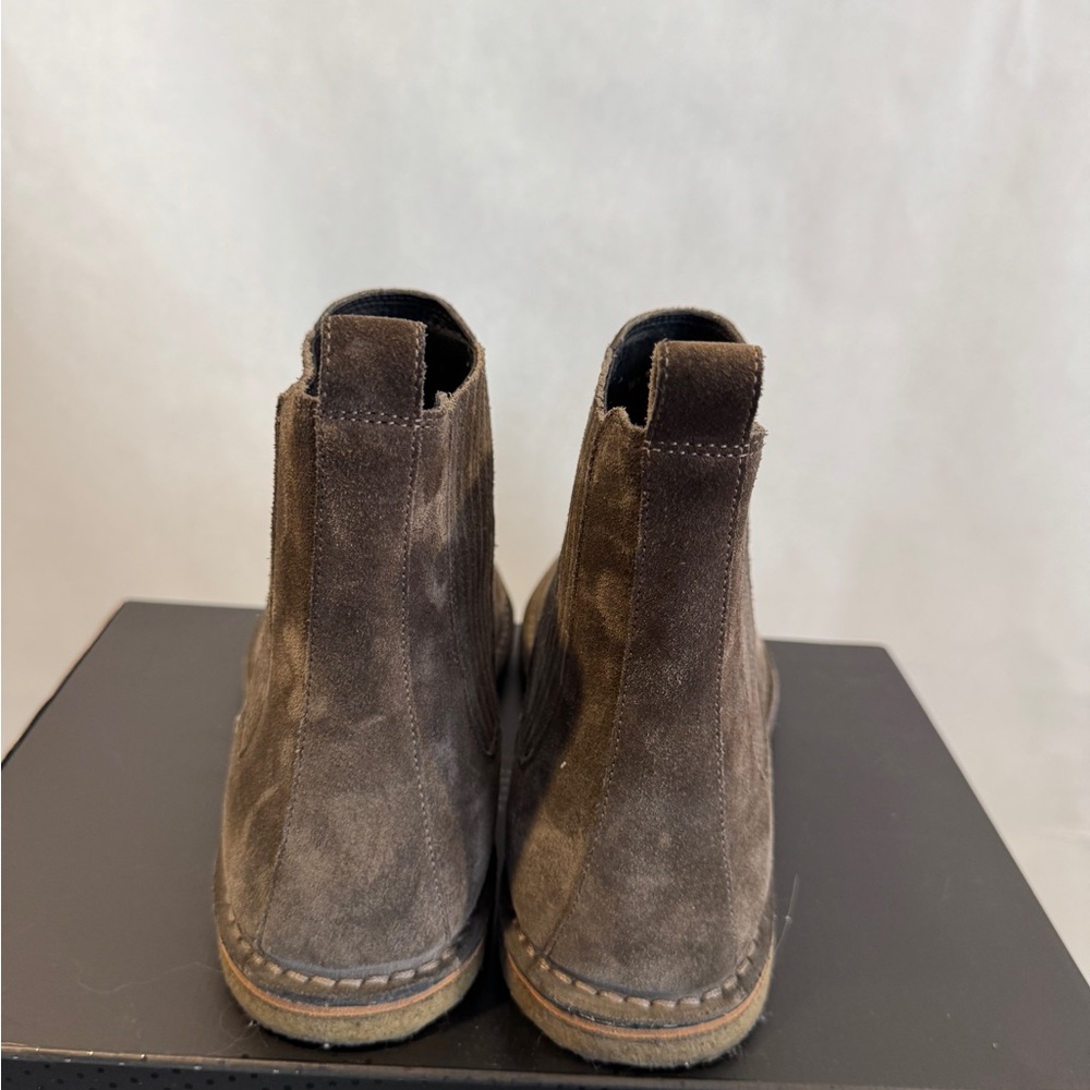 Saint Laurent Suede Chelsea Boots - Picture 6 of 15